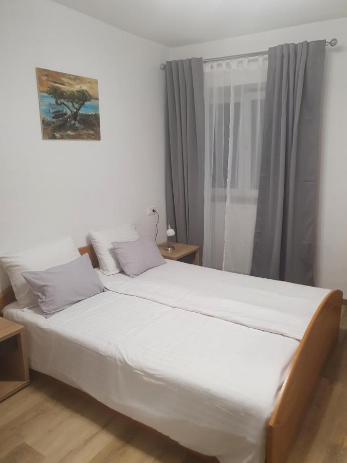 Apartmani Maris Rab Town Dış mekan fotoğraf