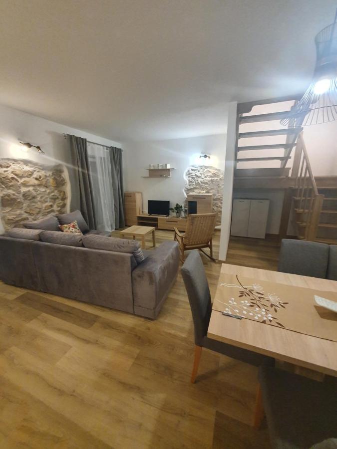 Apartmani Maris Rab Town Dış mekan fotoğraf